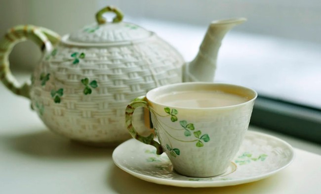 зеленый чай с молоком